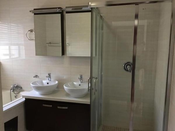 To Let 2 Bedroom Property for Rent in Noordwyk Gauteng