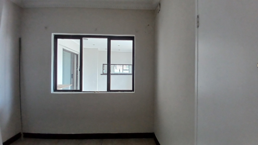 To Let 4 Bedroom Property for Rent in Brackenhurst Gauteng