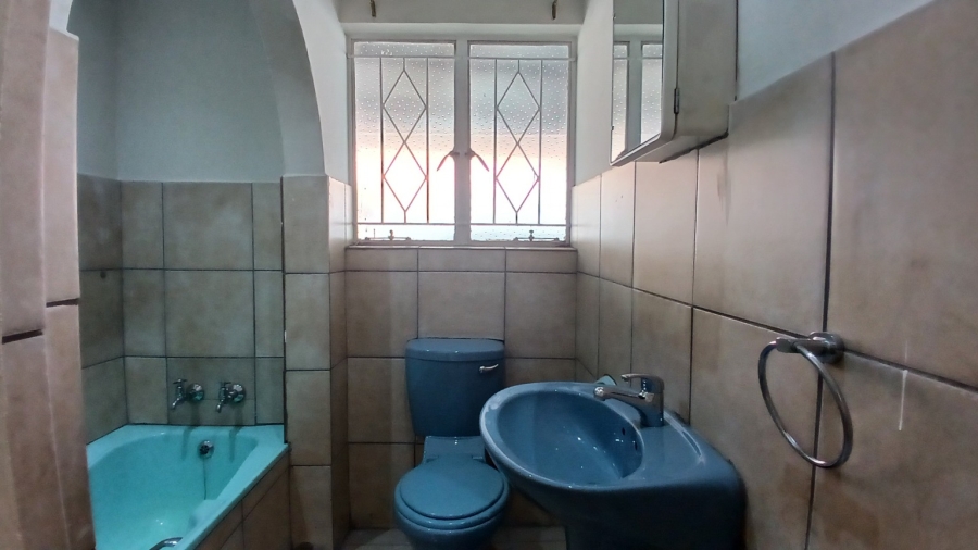 To Let 4 Bedroom Property for Rent in Brackenhurst Gauteng