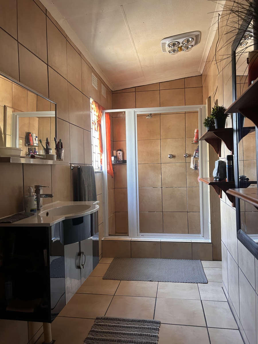 3 Bedroom Property for Sale in Randfontein Central Gauteng