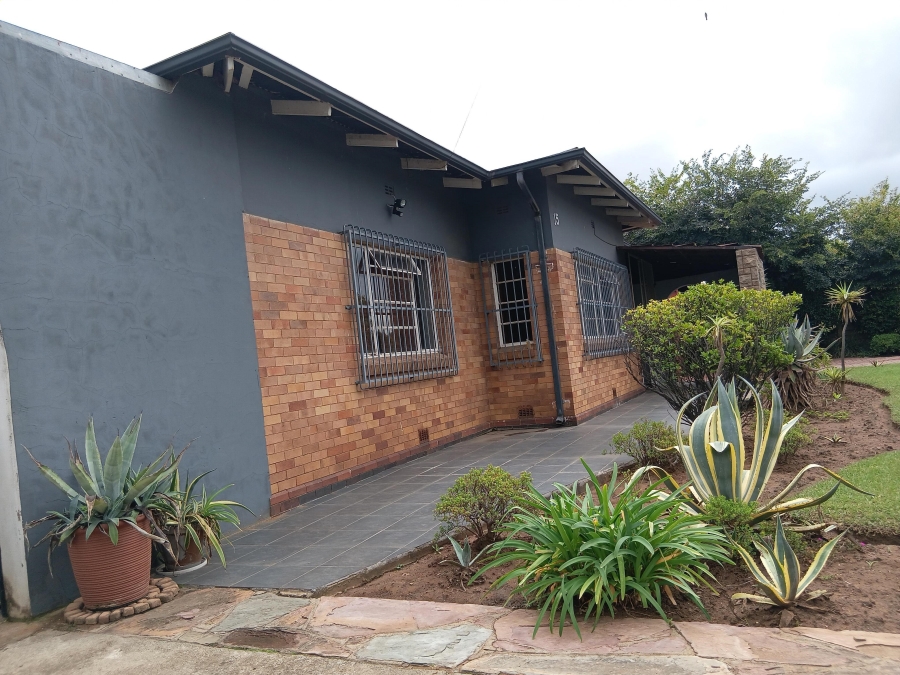 3 Bedroom Property for Sale in Randfontein Central Gauteng