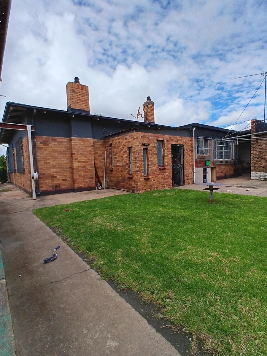 3 Bedroom Property for Sale in Randfontein Central Gauteng