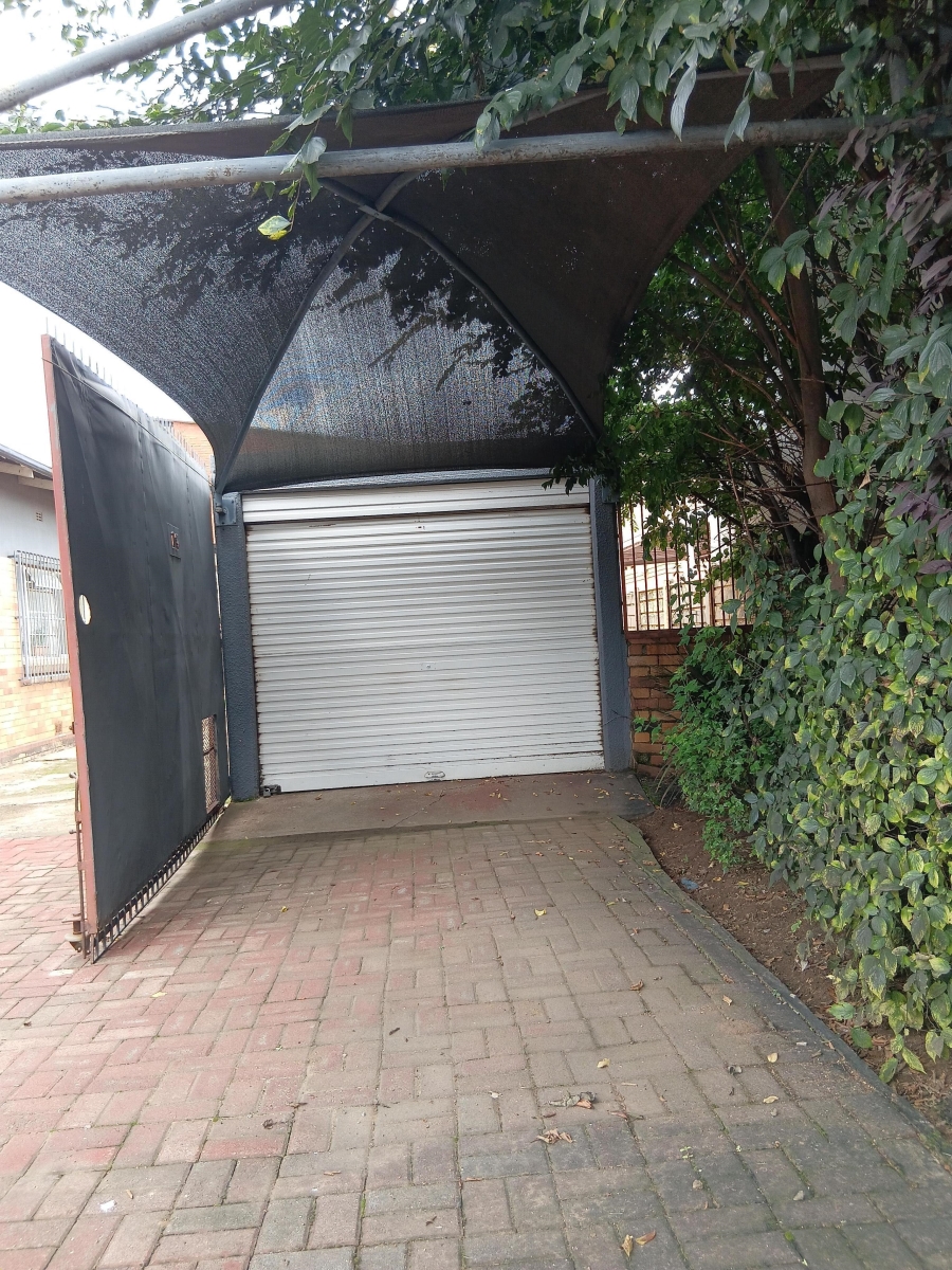 3 Bedroom Property for Sale in Randfontein Central Gauteng