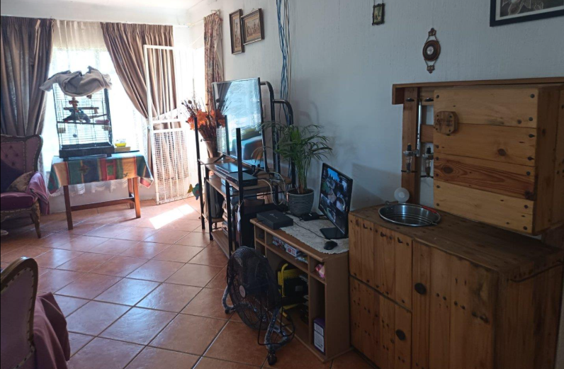 To Let 3 Bedroom Property for Rent in Krugersrus Gauteng