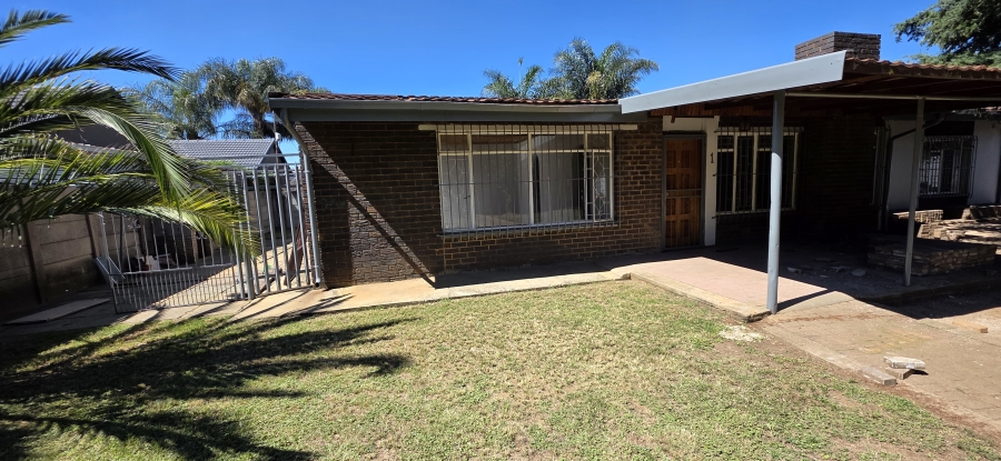 To Let 4 Bedroom Property for Rent in Impala Park Gauteng