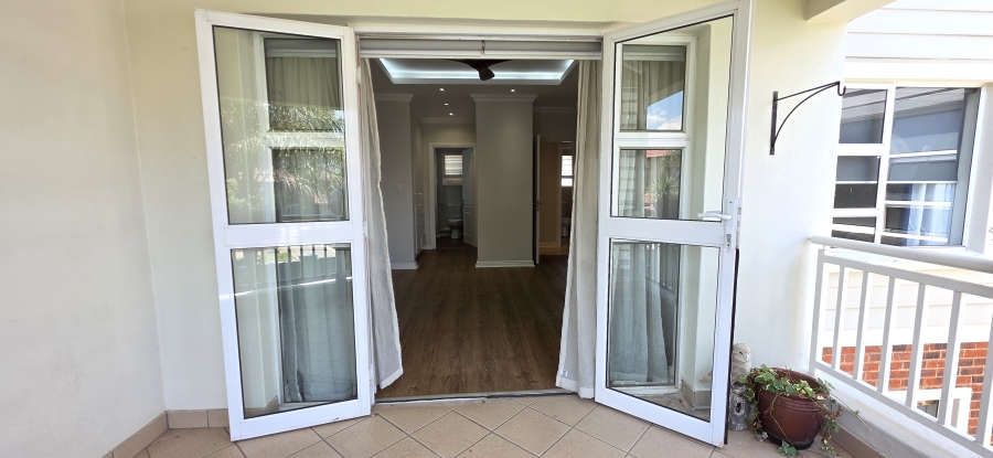 2 Bedroom Property for Sale in Greenstone Hill Gauteng