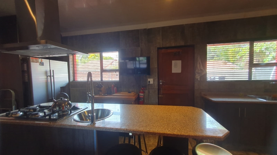 4 Bedroom Property for Sale in Brackendowns Gauteng