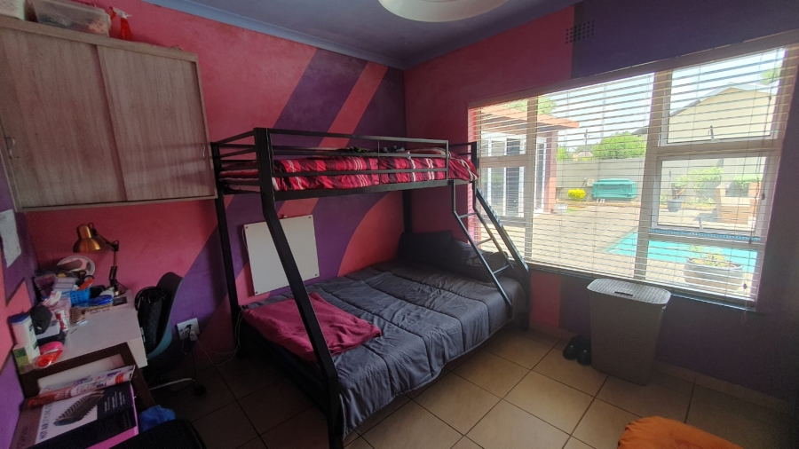 4 Bedroom Property for Sale in Brackendowns Gauteng