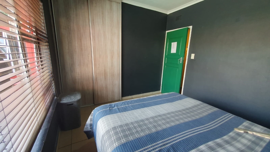 4 Bedroom Property for Sale in Brackendowns Gauteng