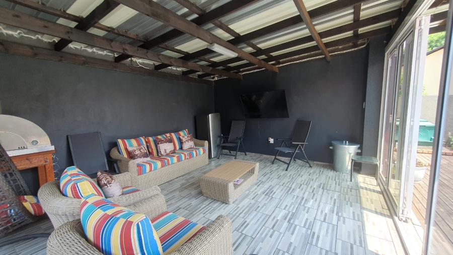 4 Bedroom Property for Sale in Brackendowns Gauteng