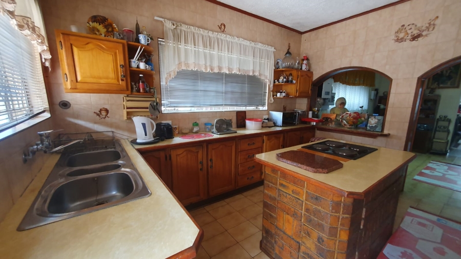 3 Bedroom Property for Sale in Kenilworth Gauteng