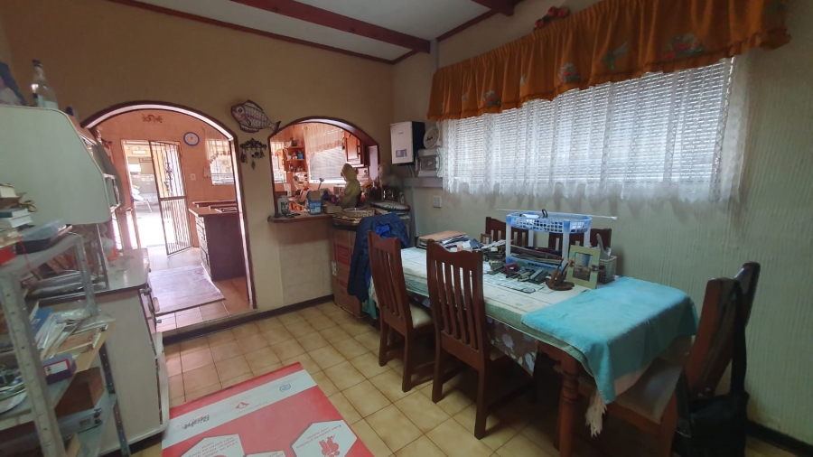 3 Bedroom Property for Sale in Kenilworth Gauteng