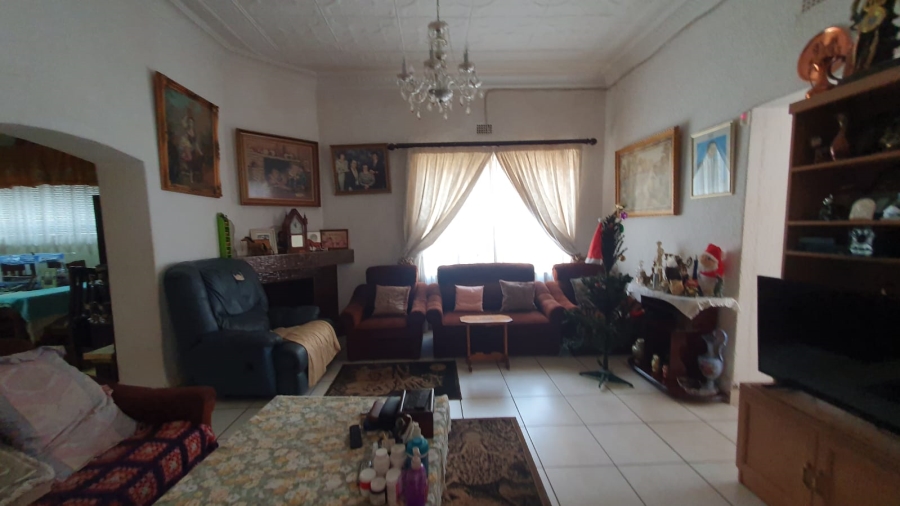 3 Bedroom Property for Sale in Kenilworth Gauteng