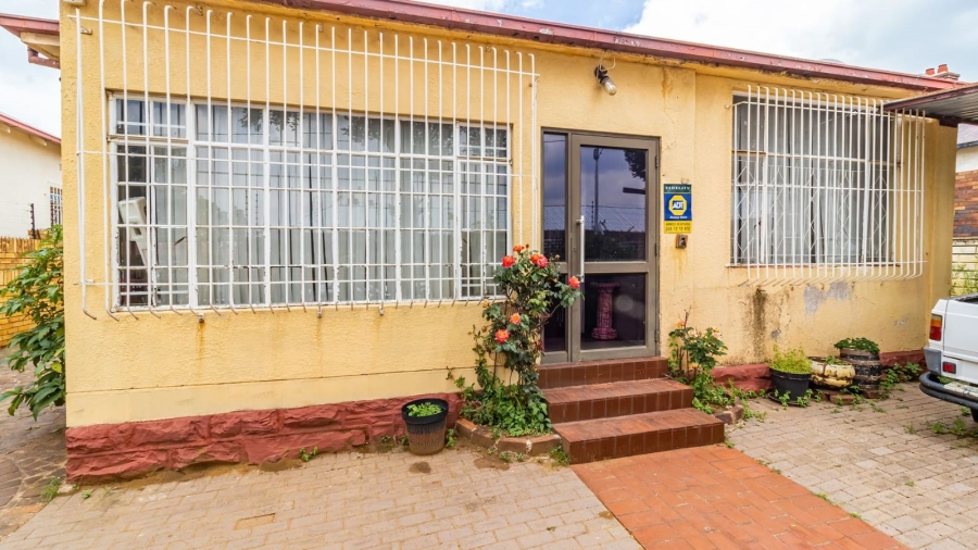 3 Bedroom Property for Sale in Kenilworth Gauteng