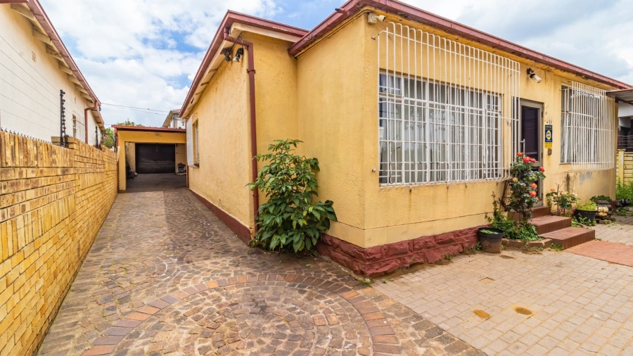 3 Bedroom Property for Sale in Kenilworth Gauteng