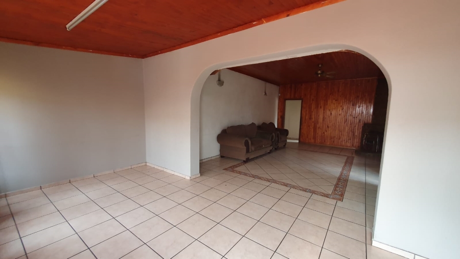 3 Bedroom Property for Sale in South Hills Gauteng