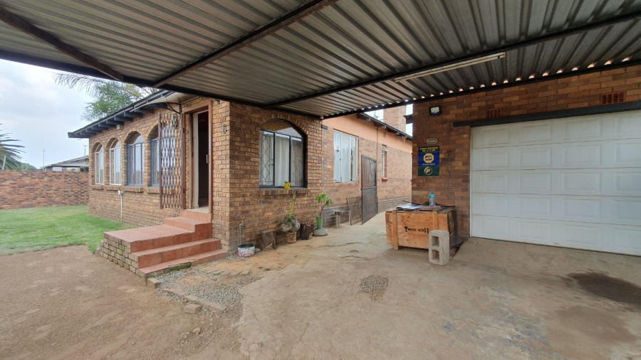 3 Bedroom Property for Sale in South Hills Gauteng
