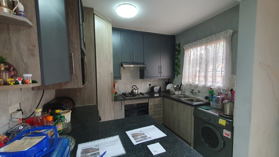 3 Bedroom Property for Sale in South Crest Gauteng