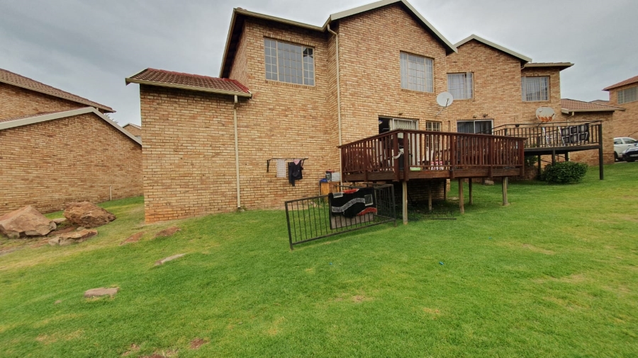 3 Bedroom Property for Sale in South Crest Gauteng