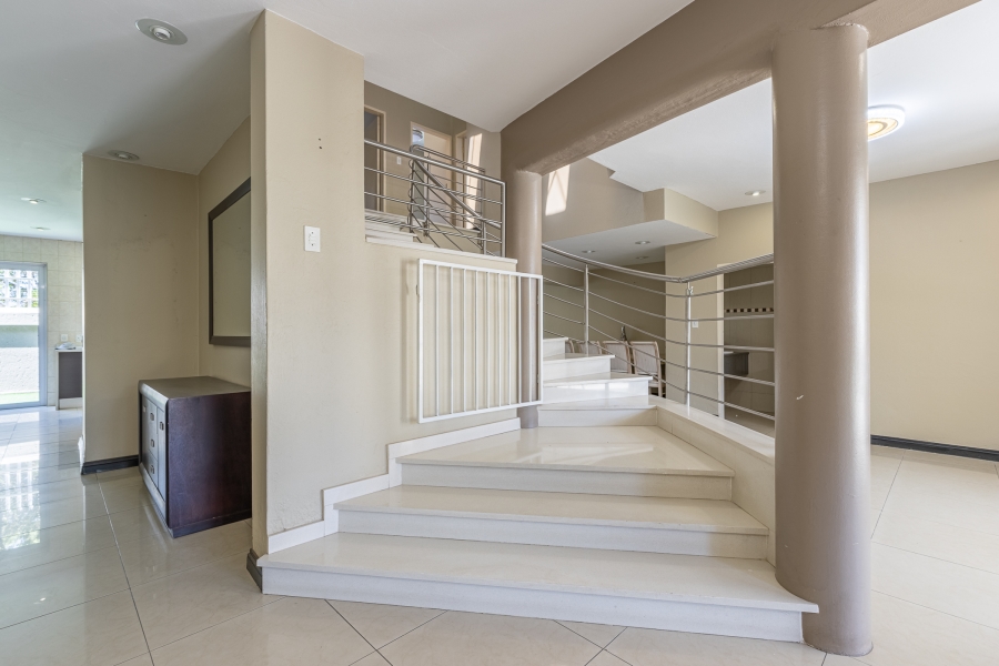 To Let 4 Bedroom Property for Rent in Dowerglen Gauteng