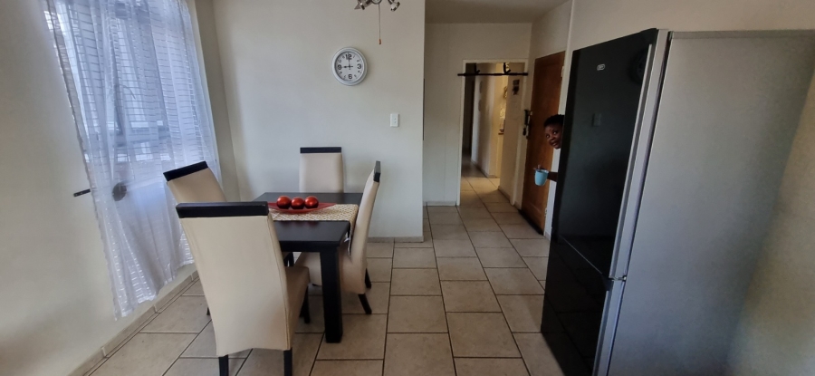 2 Bedroom Property for Sale in Wonderboom South Gauteng