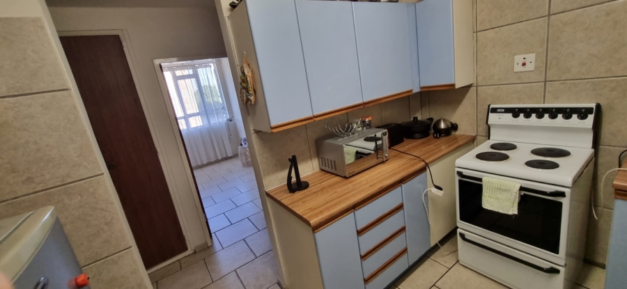 2 Bedroom Property for Sale in Wonderboom South Gauteng