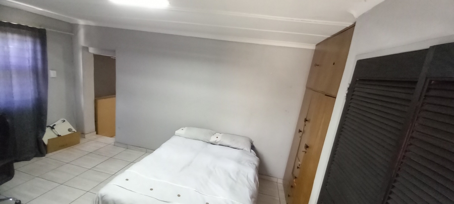 To Let 1 Bedroom Property for Rent in Witpoortjie Gauteng