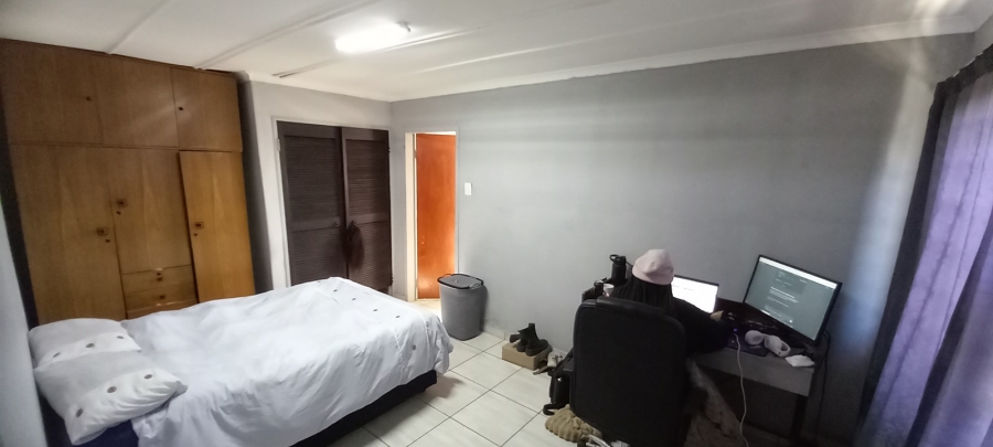 To Let 1 Bedroom Property for Rent in Witpoortjie Gauteng