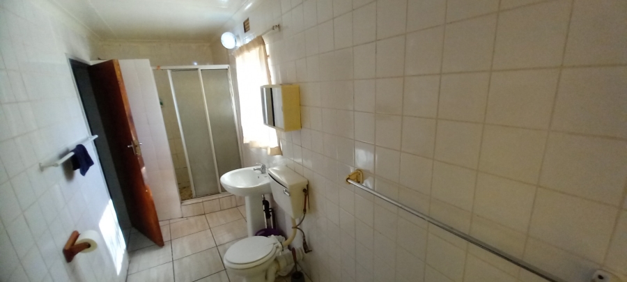 To Let 1 Bedroom Property for Rent in Witpoortjie Gauteng
