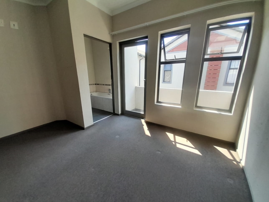 To Let 2 Bedroom Property for Rent in Honeydew Gauteng