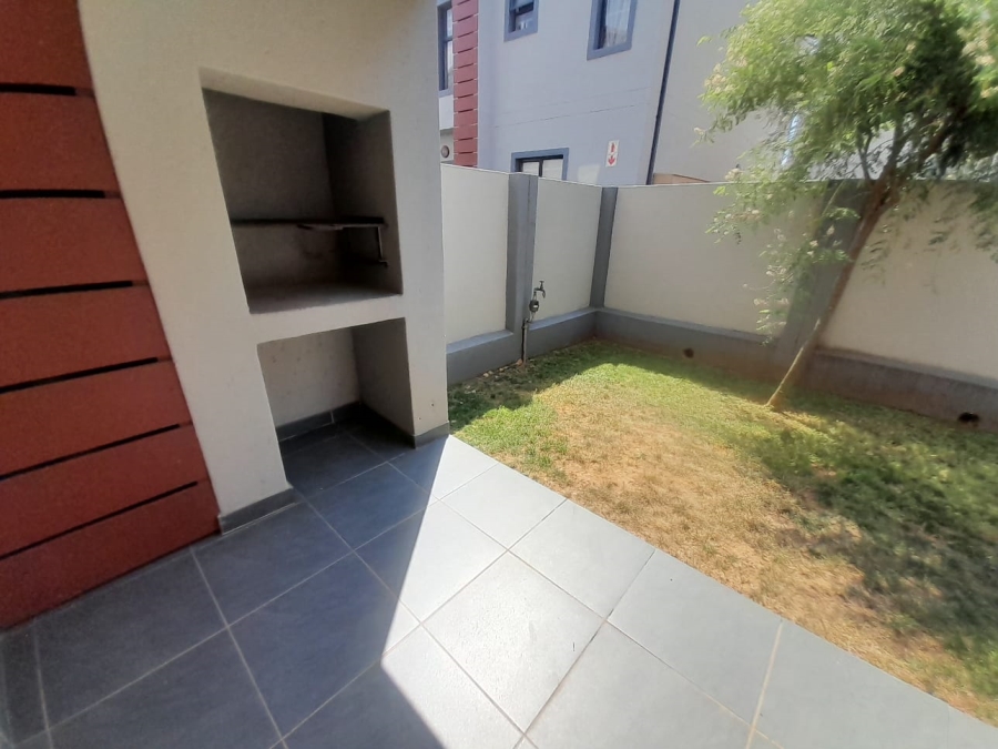 To Let 2 Bedroom Property for Rent in Honeydew Gauteng