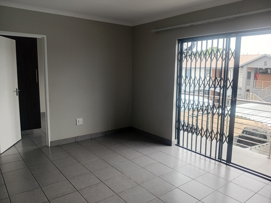 To Let 2 Bedroom Property for Rent in Willow Park Manor Gauteng