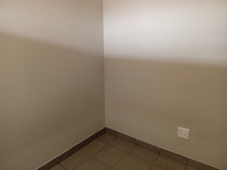 To Let 2 Bedroom Property for Rent in Willow Park Manor Gauteng