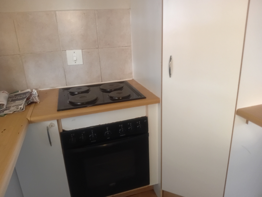 2 Bedroom Property for Sale in Wapadrand Gauteng