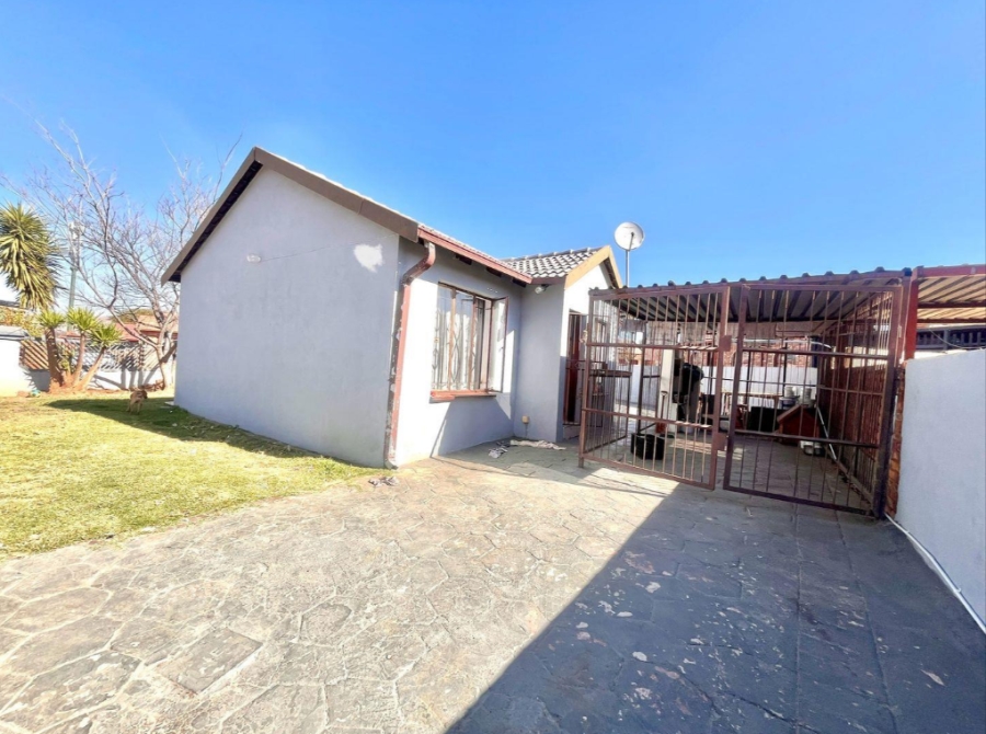 3 Bedroom Property for Sale in Danville Gauteng