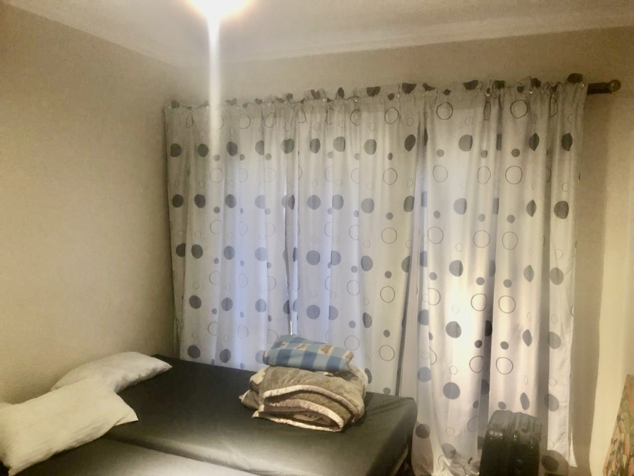 To Let 2 Bedroom Property for Rent in Sunninghill Gauteng