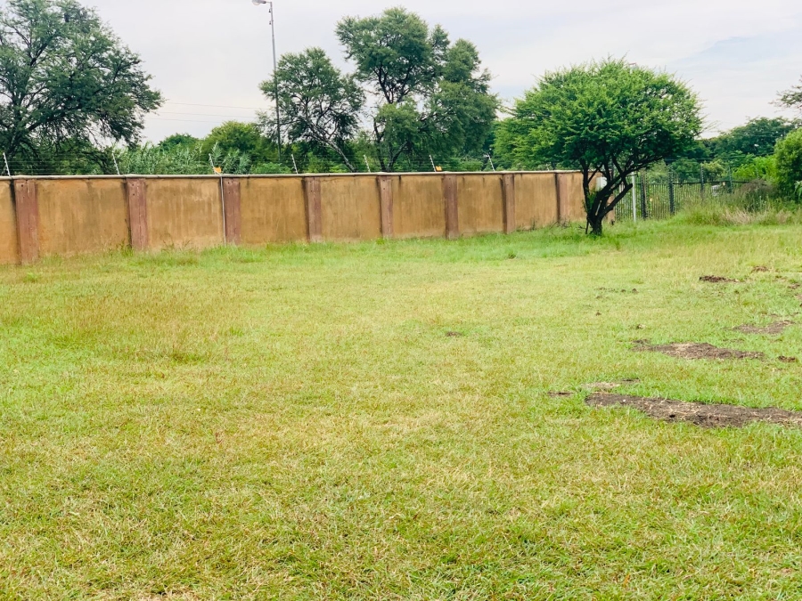 0 Bedroom Property for Sale in Theresa Park Gauteng