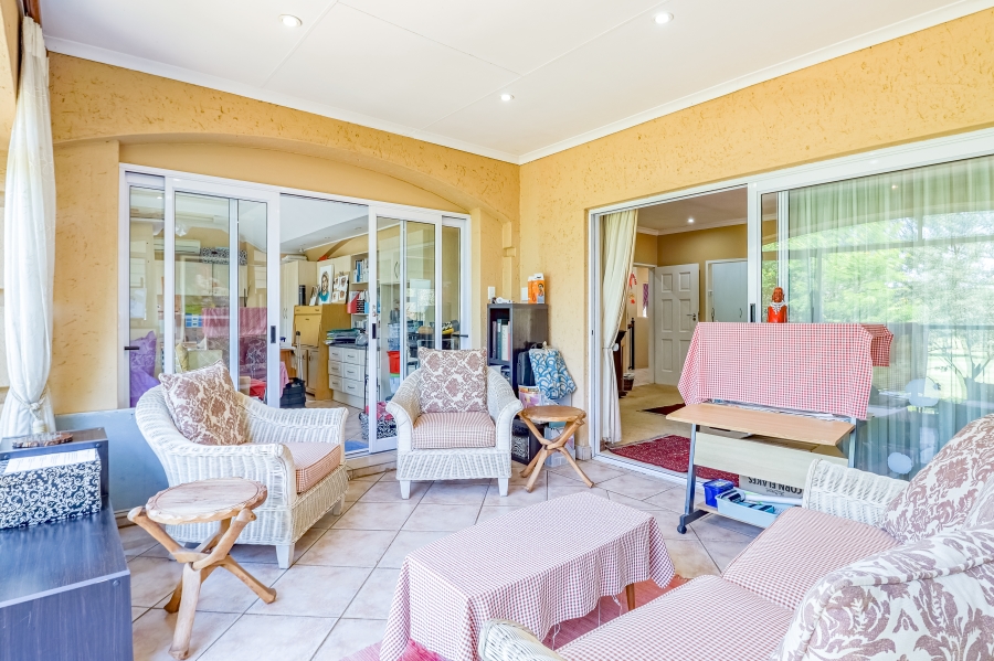 4 Bedroom Property for Sale in Silver Lakes Golf Estate Gauteng