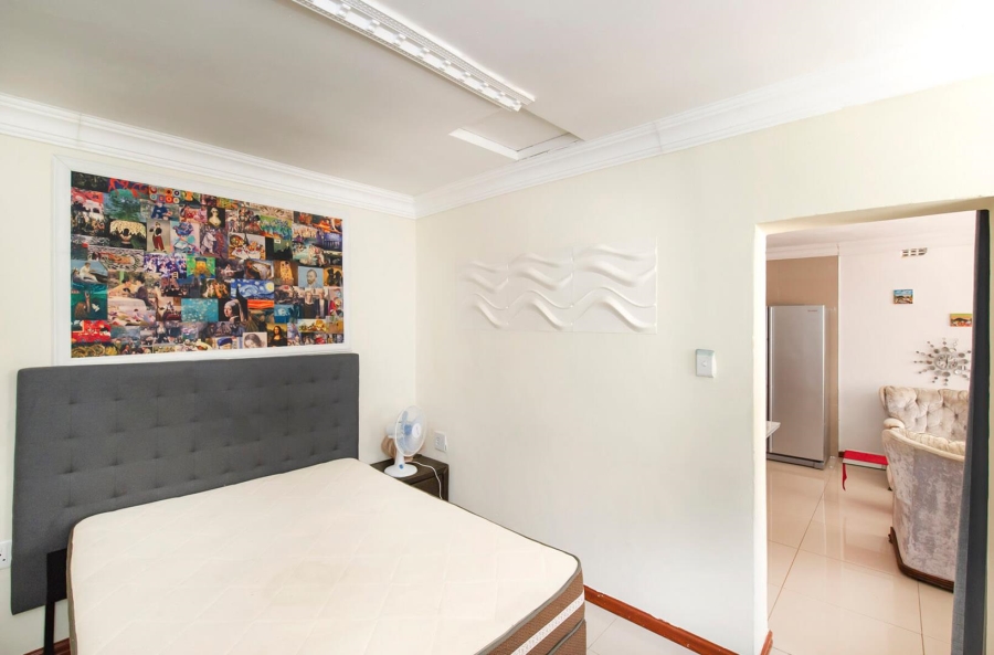 To Let 1 Bedroom Property for Rent in Observatory Gauteng