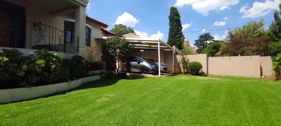 3 Bedroom Property for Sale in Observatory Gauteng