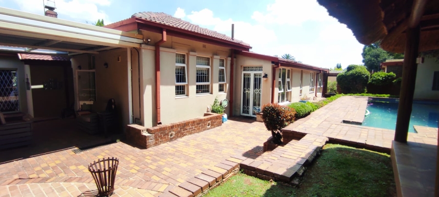 3 Bedroom Property for Sale in Observatory Gauteng