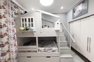 5 Bedroom Property for Sale in Greenstone Hill Gauteng