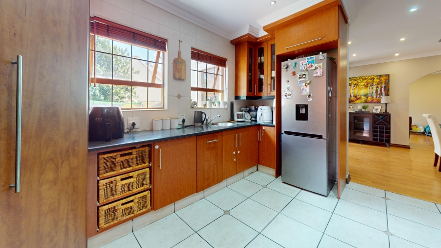 4 Bedroom Property for Sale in Rynfield Gauteng