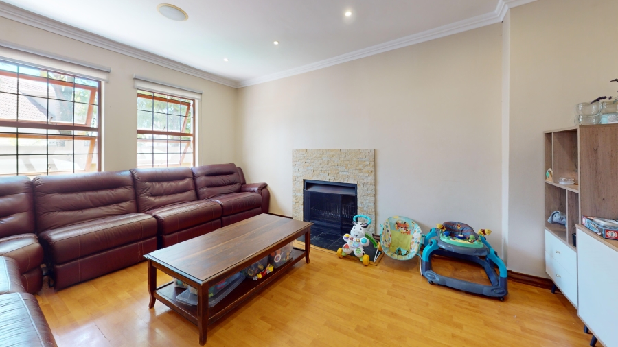 4 Bedroom Property for Sale in Rynfield Gauteng