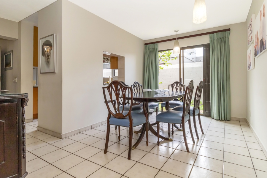 3 Bedroom Property for Sale in Magaliessig Gauteng