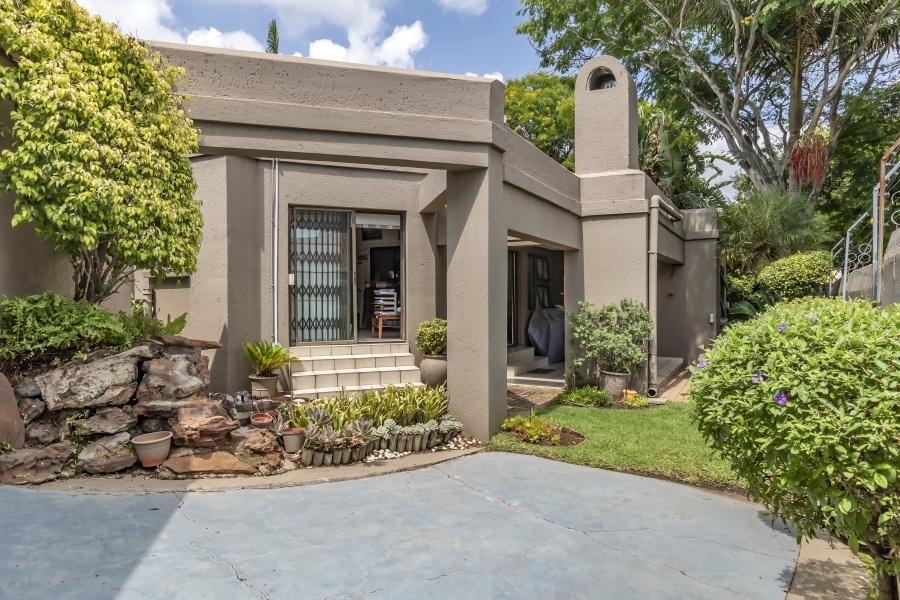 3 Bedroom Property for Sale in Magaliessig Gauteng