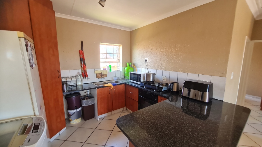 2 Bedroom Property for Sale in Croydon Gauteng