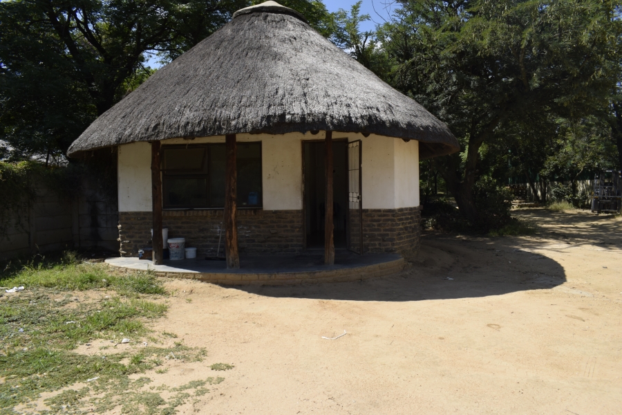 4 Bedroom Property for Sale in Inadan Gauteng