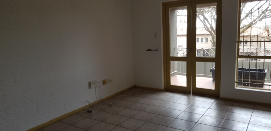 To Let 2 Bedroom Property for Rent in Florida Hills Gauteng