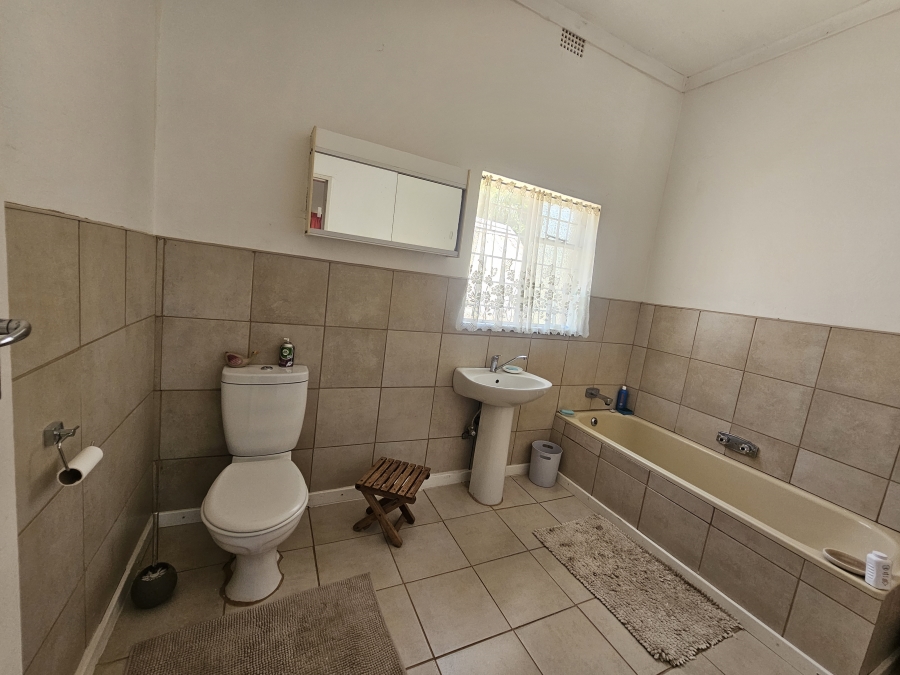 3 Bedroom Property for Sale in Brakpan Central Gauteng